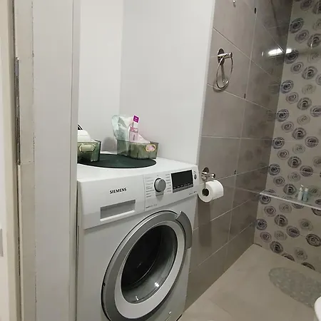 Jovana Stan Na Dan Apartamento Kikinda